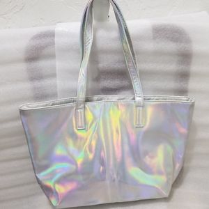 Chi for Beauty Silver Bag